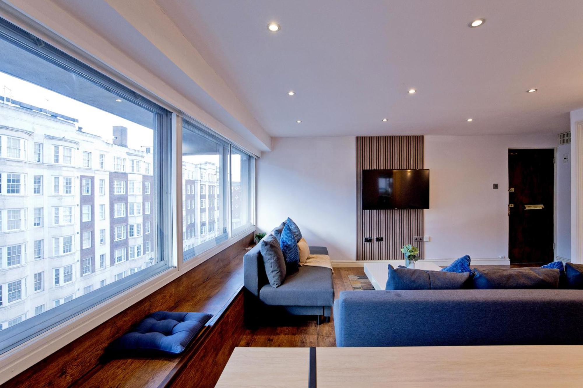 Imperial Queensway Londra